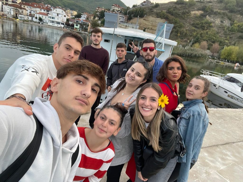 Učesnik na Ljetnjoj školi u Tirani bio je student BLC-a, Milan Suvajac.